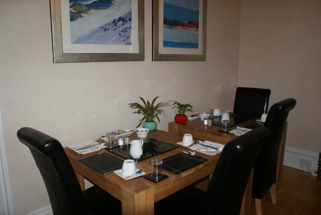 אינברנס Invernevis Bed And Breakfast מראה חיצוני תמונה