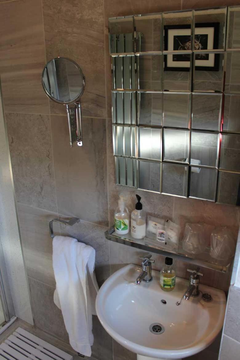 אינברנס Invernevis Bed And Breakfast מראה חיצוני תמונה